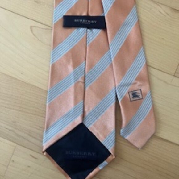 Burberry - Men's Necktie - Peach - Perfect - Picture 2 of 3